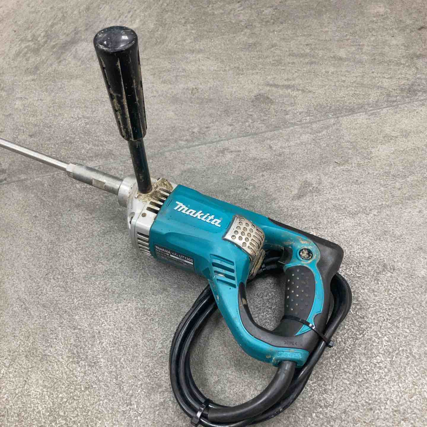 マキタかくはん機 ☆マキタ(makita) コンクリートかくはん機 UT1305【川崎店】 – アクト
