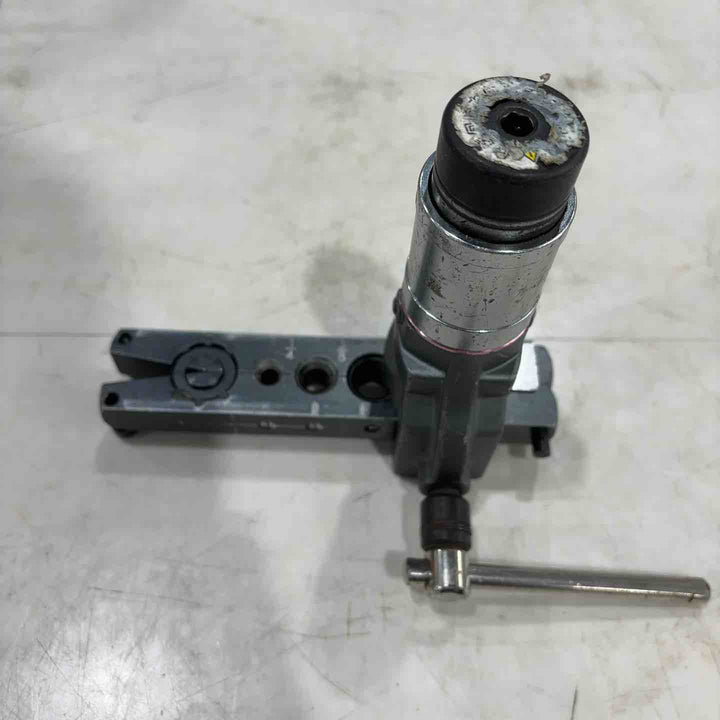 ◇BBK(文化貿易工業) 超軽量フレアツール(シリンダー付) 700-DPC【川口店】