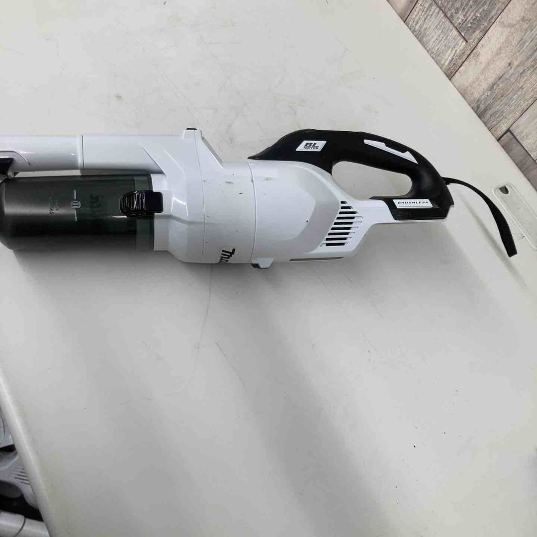 ★マキタ(makita) コードレスクリーナー CL286FDZW　本体のみ　18V対応【戸田店】