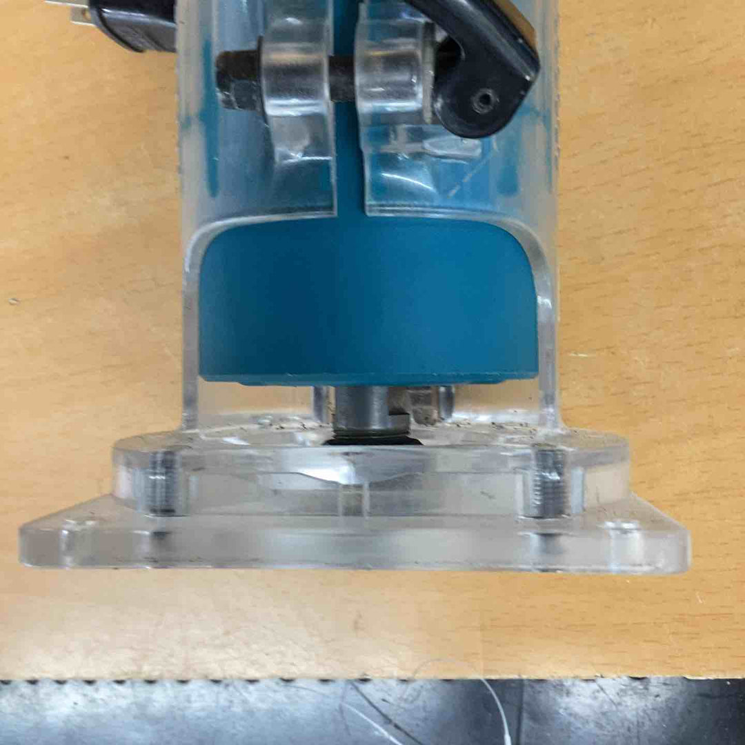 ☆マキタ(makita) 電子トリマ 3707FC【越谷店】