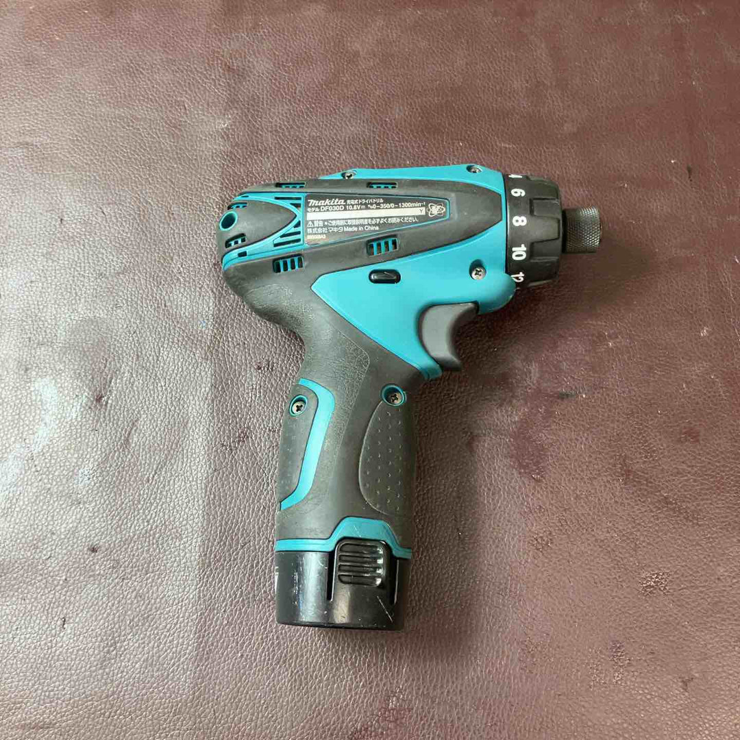 【中古品】マキタ(makita) コードレスドリルドライバー DF030DZ 10.8V バッテリー付属【東大和店】