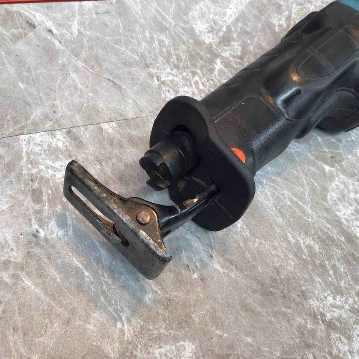 ★マキタ(makita) レシプロソー JR3050T【八潮店】