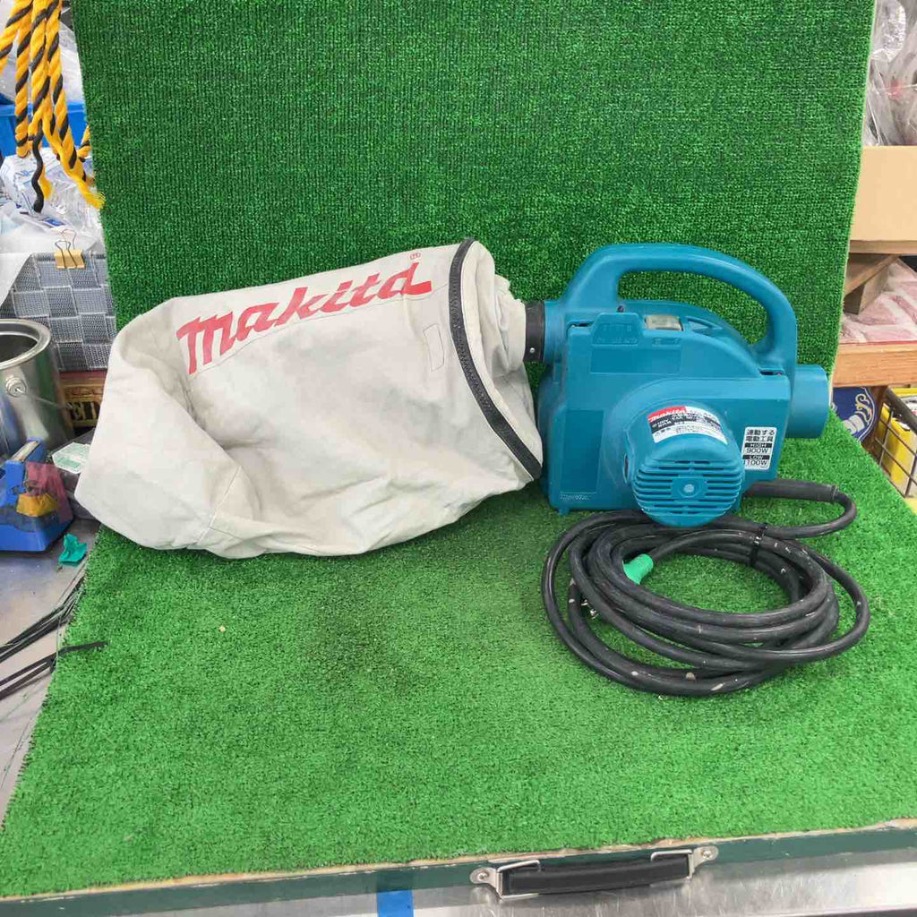 ◇マキタ 小型集じん機 450(P)【川崎店】 ☆マキタ(makita) 小型集じん機 乾式 450(P)【川崎店】 – アクトツール