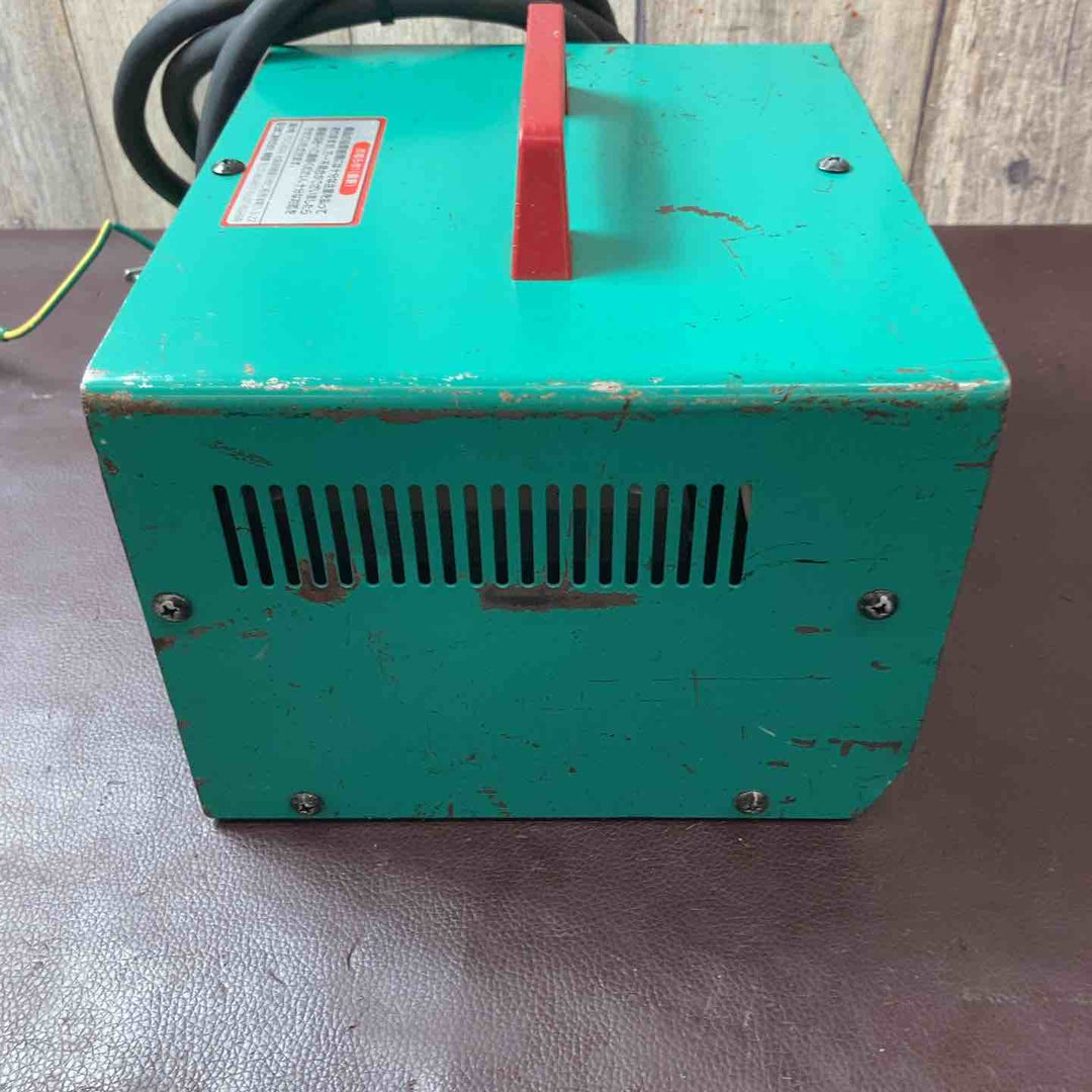 【中古品】 日動工業(NICHIDO)  ハイパワー昇圧器 トランス 変圧器  M-E30 100V→115V、125V 【東大和店】