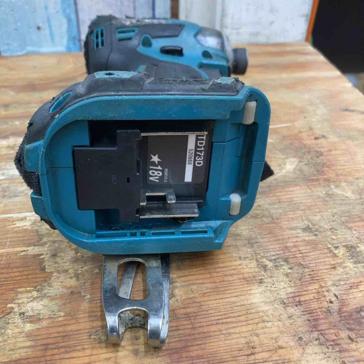 ★マキタ(makita) コードレスインパクトドライバー TD173DZ【柏店】