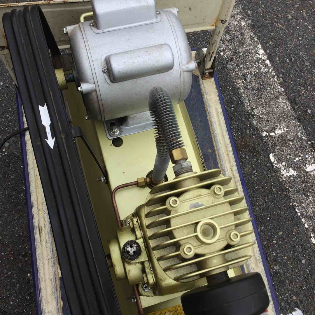 【店頭受取り限定】エアーコンプレッサー ベルト式 GL40WS 4輪【町田店】