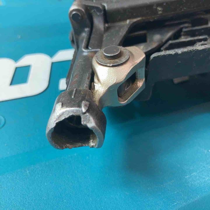 【中古品】 マキタ(makita) 高圧エア釘打ち機 AN630H 【東大和店】