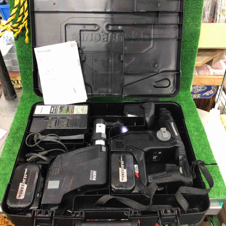 ★パナソニック(Panasonic) コードレスハンマドリル EZ7881PC2V-B【川崎店】