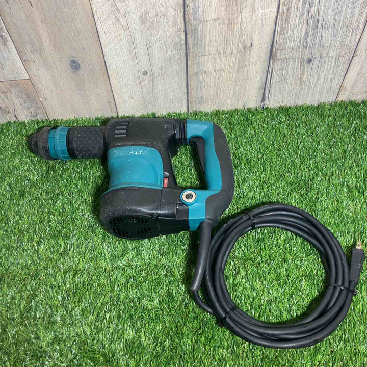 ★マキタ(makita) 電動ケレン スタンダードタイプ HK1820【戸田店】