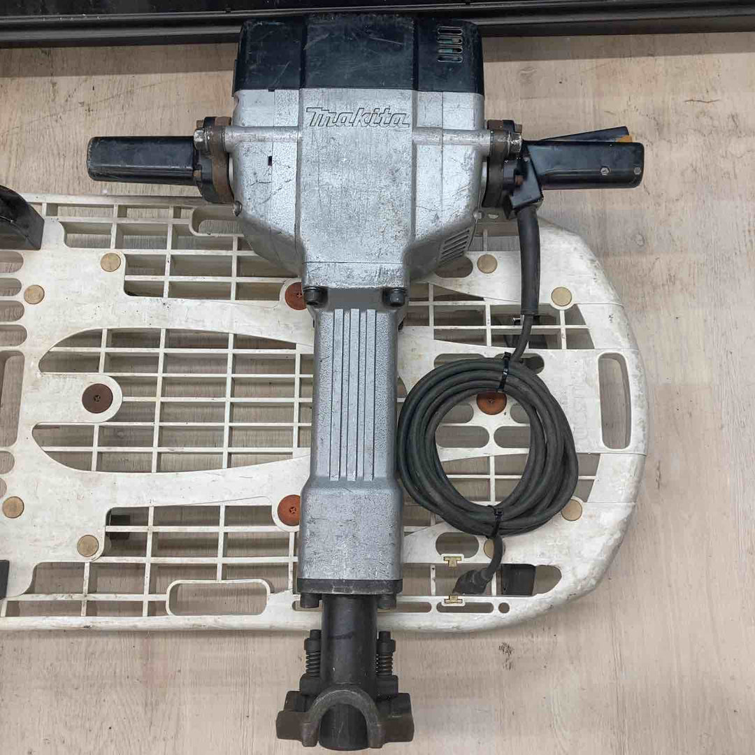 ◇マキタ(makita) 電動ハンマ HM1800【川越店】