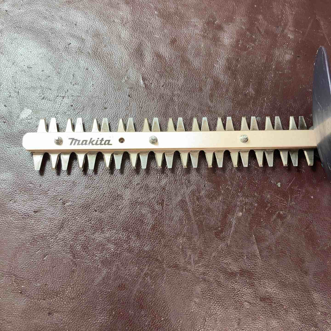 【中古品】◇マキタ(makita) コードレス生垣バリカン  MUH307DZ【東大和店】