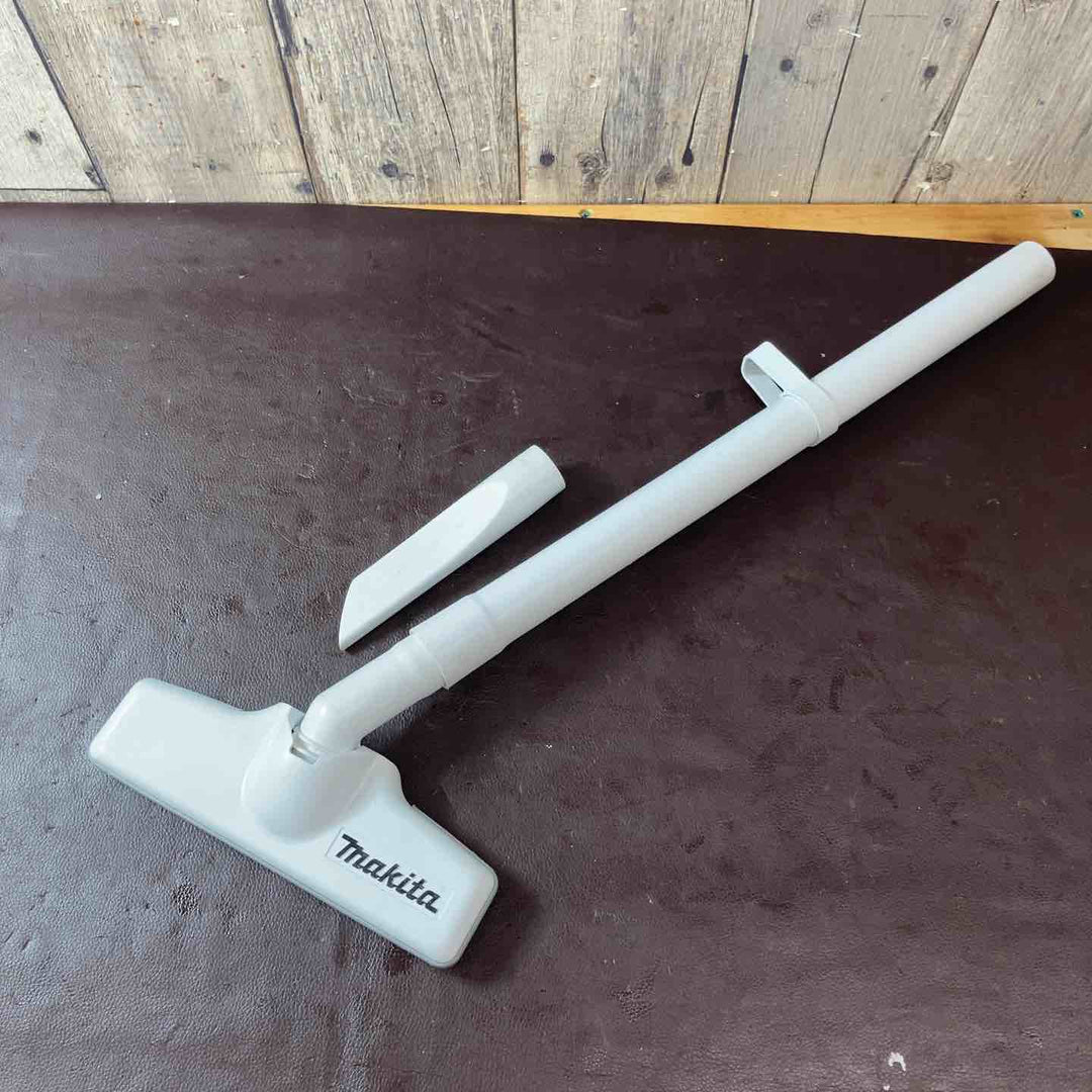 【中古品】マキタ(makita) コードレスクリーナー CL180FDZW 18V 掃除機【東大和店】