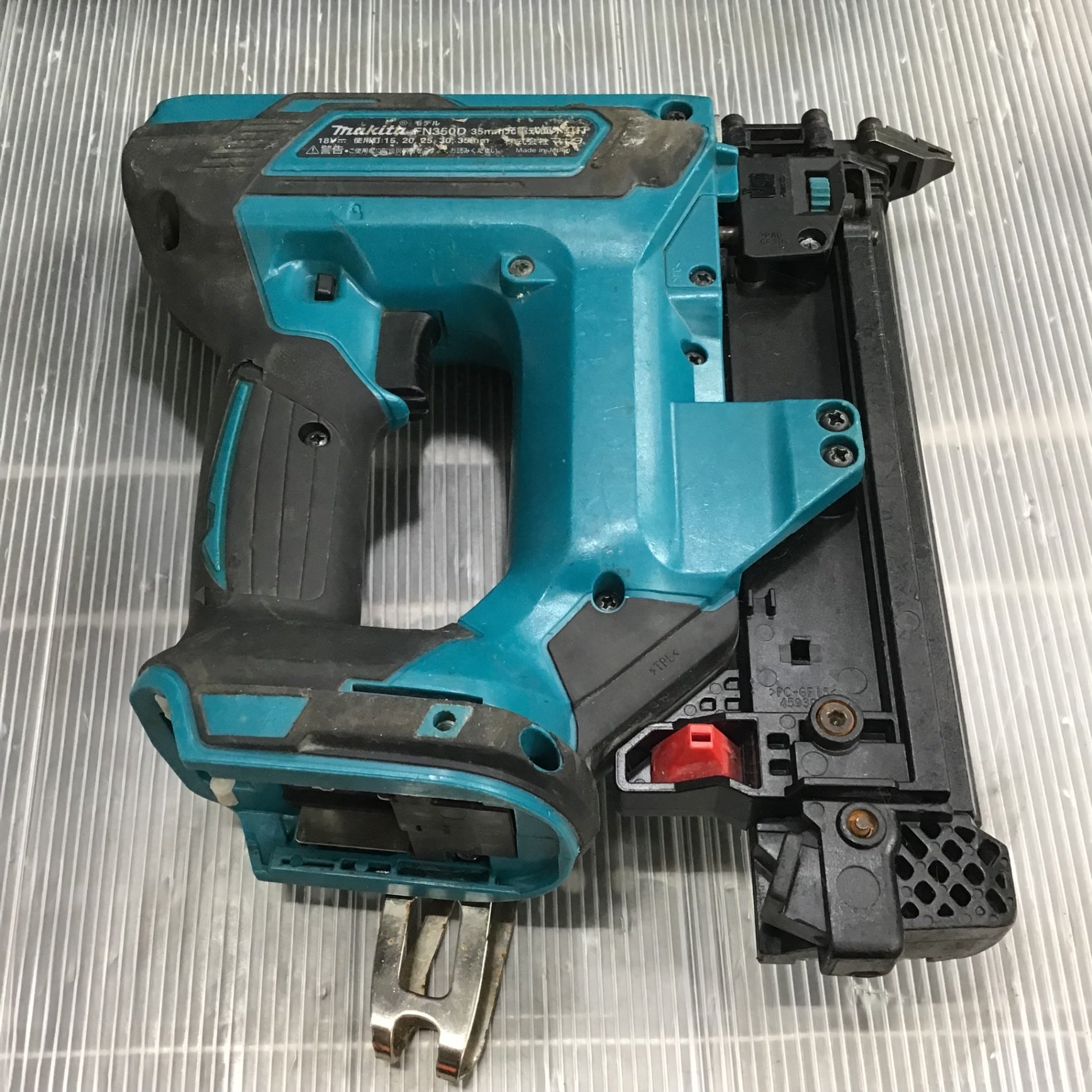 中古】マキタ(makita) コードレスフィニッシュネイラ FN350DZK【草加店