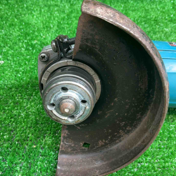 【中古品】 マキタ(makita) 100mmディスクグラインダ 9533B 【藤沢店】