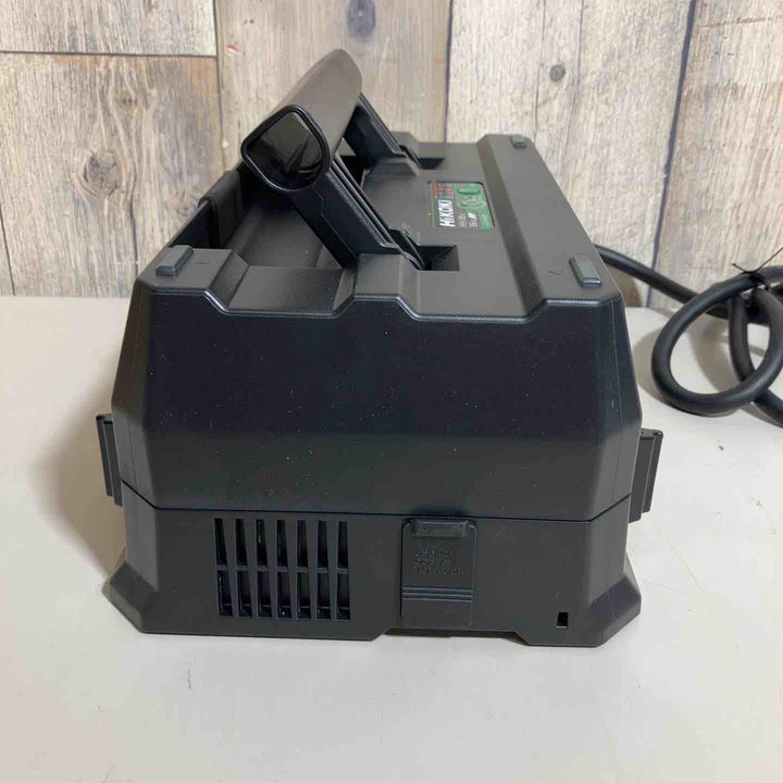 【未使用品(店頭展示品)】★ハイコーキ(HIKOKI ※旧:日立工機) 急速充電器 UC18YTSL 外箱ダメージ有【戸田店】