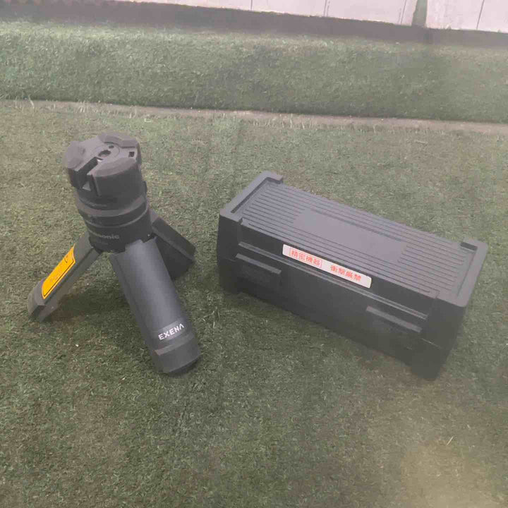 ◇パナソニック(Panasonic) レーザー墨出し器  壁十文字タイプ グリーンレーザー BTL4100 墨出し名人ケータイGL 動作確認済【川口店】