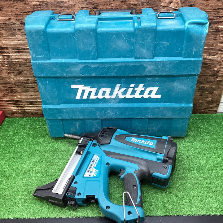 ★マキタ(makita) コードレスコンクリート用ガスピン打ち機 GN420C【川越店】