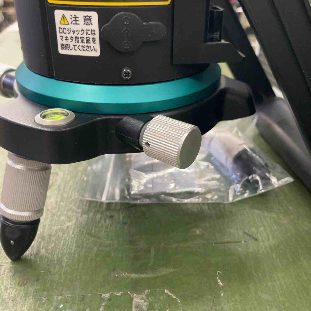【ジャンク品・低価格スタート】 マキタ 10.8V 充電式レーザ墨出し器 SK505GD 本体のみ 【桶川店】