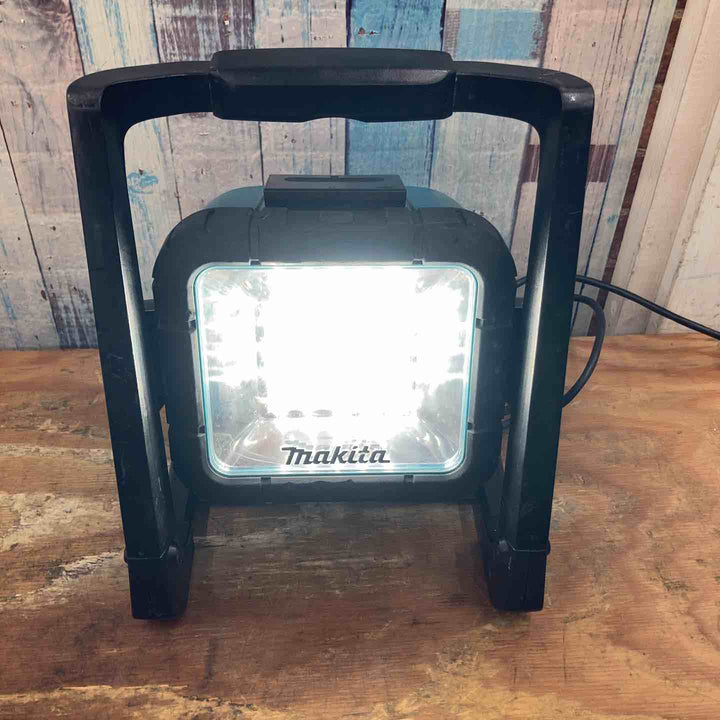 ★マキタ(makita) コードレスLEDスタンドライト ML805【柏店】