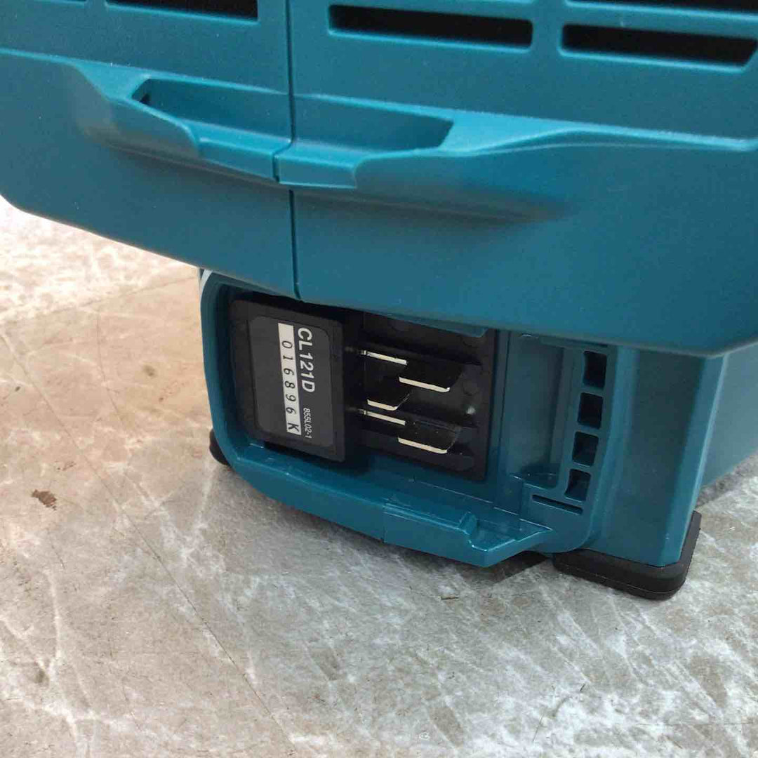 ☆マキタ(makita) コードレス掃除機(充電式クリーナー) CL121DZ【八潮店】
