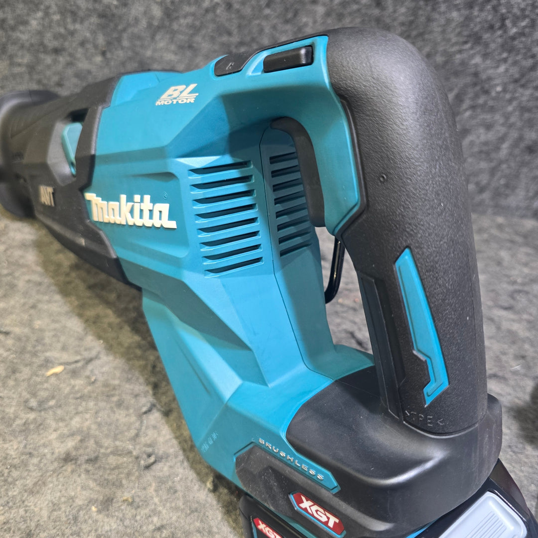 【超美品・40V 2.5Ahバッテリ付き！(※充電回数2回)】マキタ(makita) コードレスレシプロソー JR002GZ【桶川店】