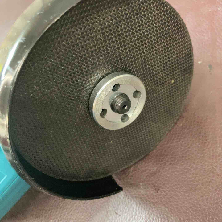 【中古品】マキタ(makita) 100mm コードレスディスクグラインダ GA403DZN (AG403DN) 14.4V バッテリー1個付属【東大和店】