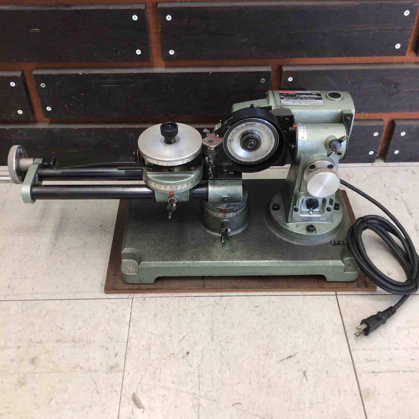 現状品】 マキタ/makita チップソー研磨機 9803 【鴻巣店】 – アクト