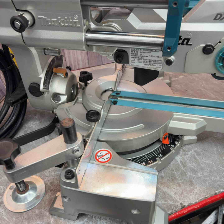 ★マキタ(makita) 165mmスライドマルノコ LS0613FL【八潮店】