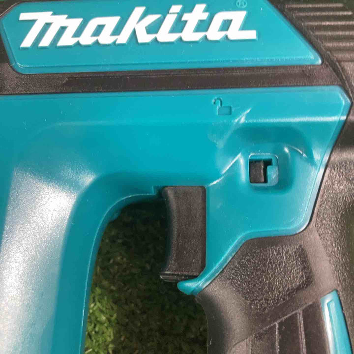 ★マキタ(makita) コードレスフィニッシュネイラ FN350DRG【川崎店】
