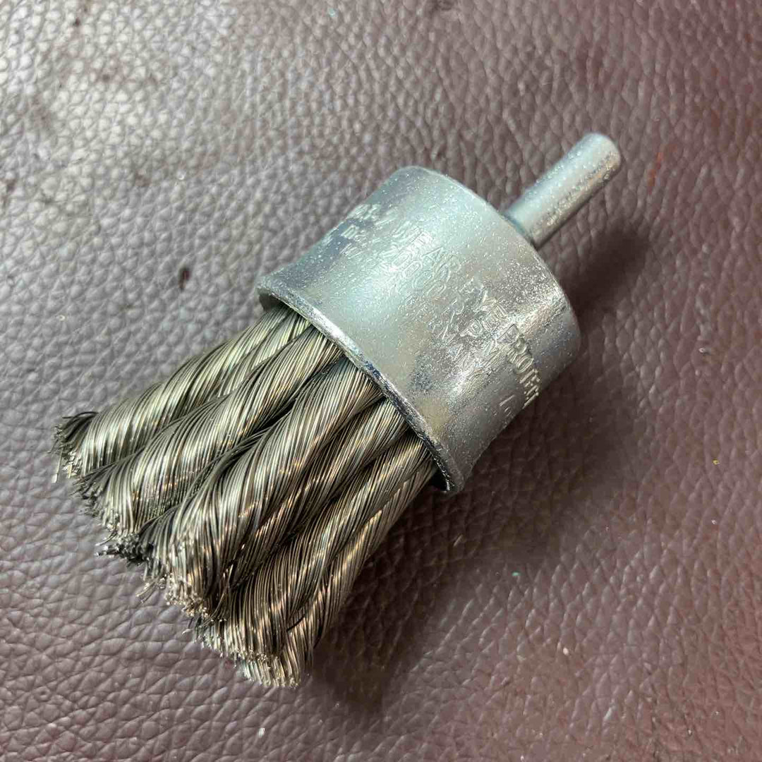 【未使用品(店頭展示品)】 OSBORN 工業用ブラシ RUFTUF(ラフタフ) 30316 10個 【東大和店】