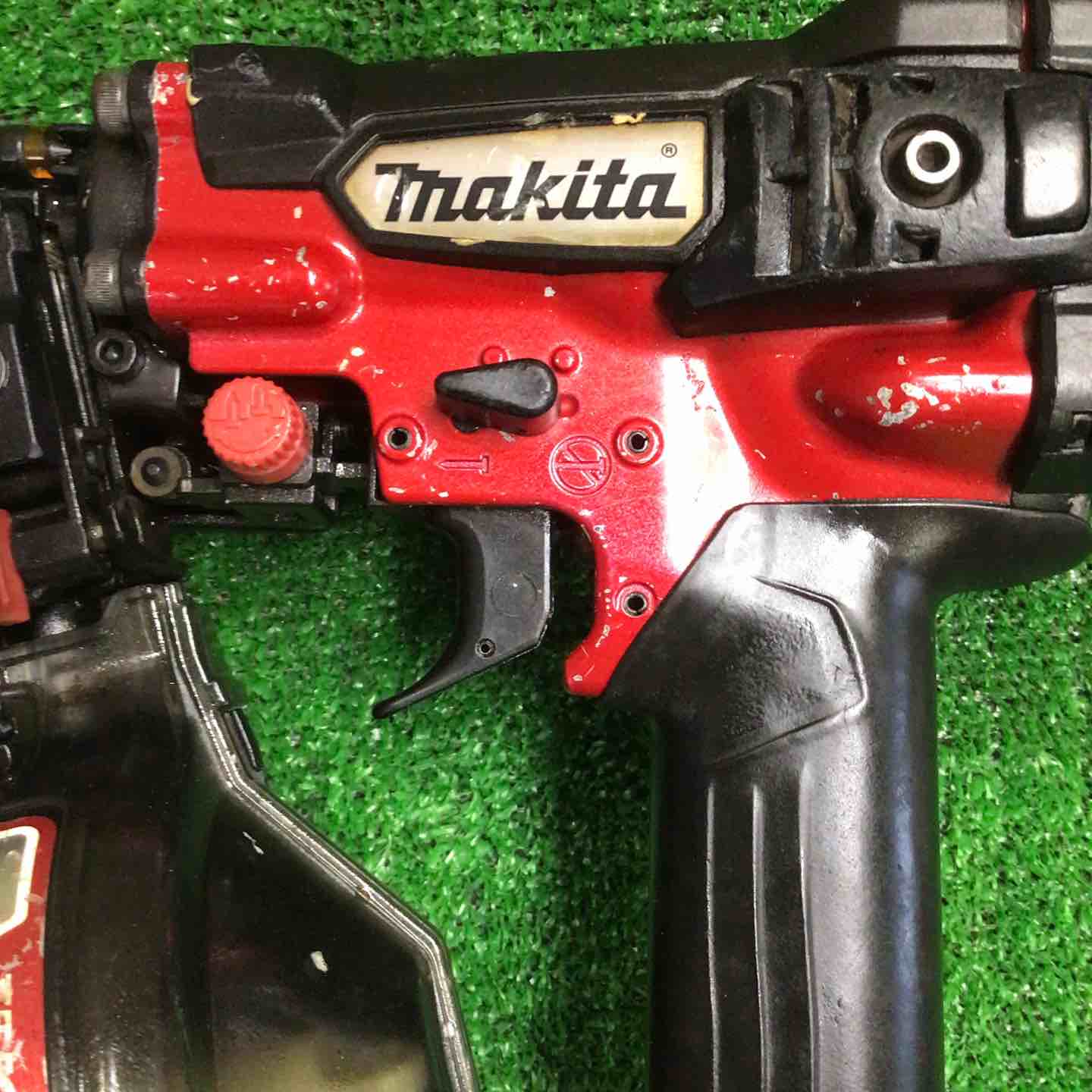 マキタ(makita) 高圧エア釘打ち機 AN512H【町田店】 – アクトツール