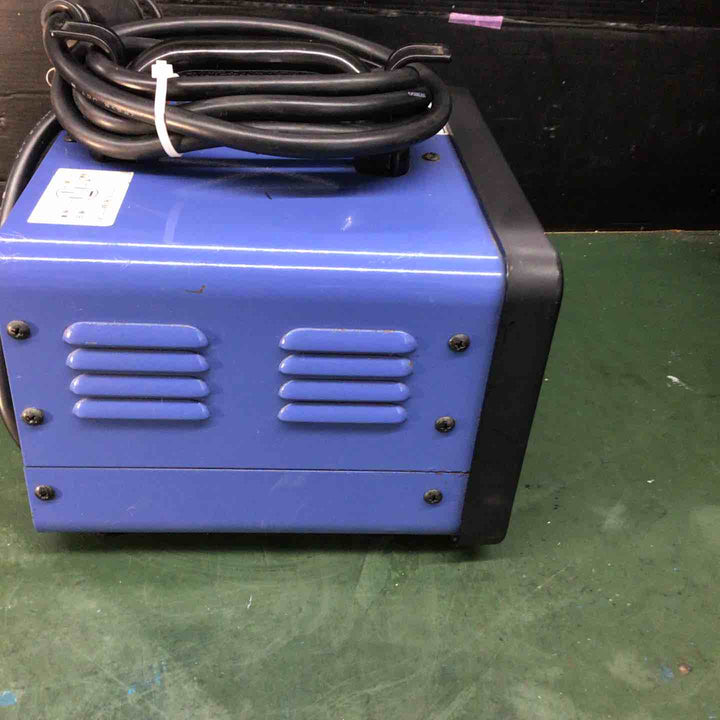 ◇日動工業 降圧専用トランス 200V→100V 単巻トランス 連続定格 安全ブレーカ付 30A NTB-300D-CC-100V【戸田店】