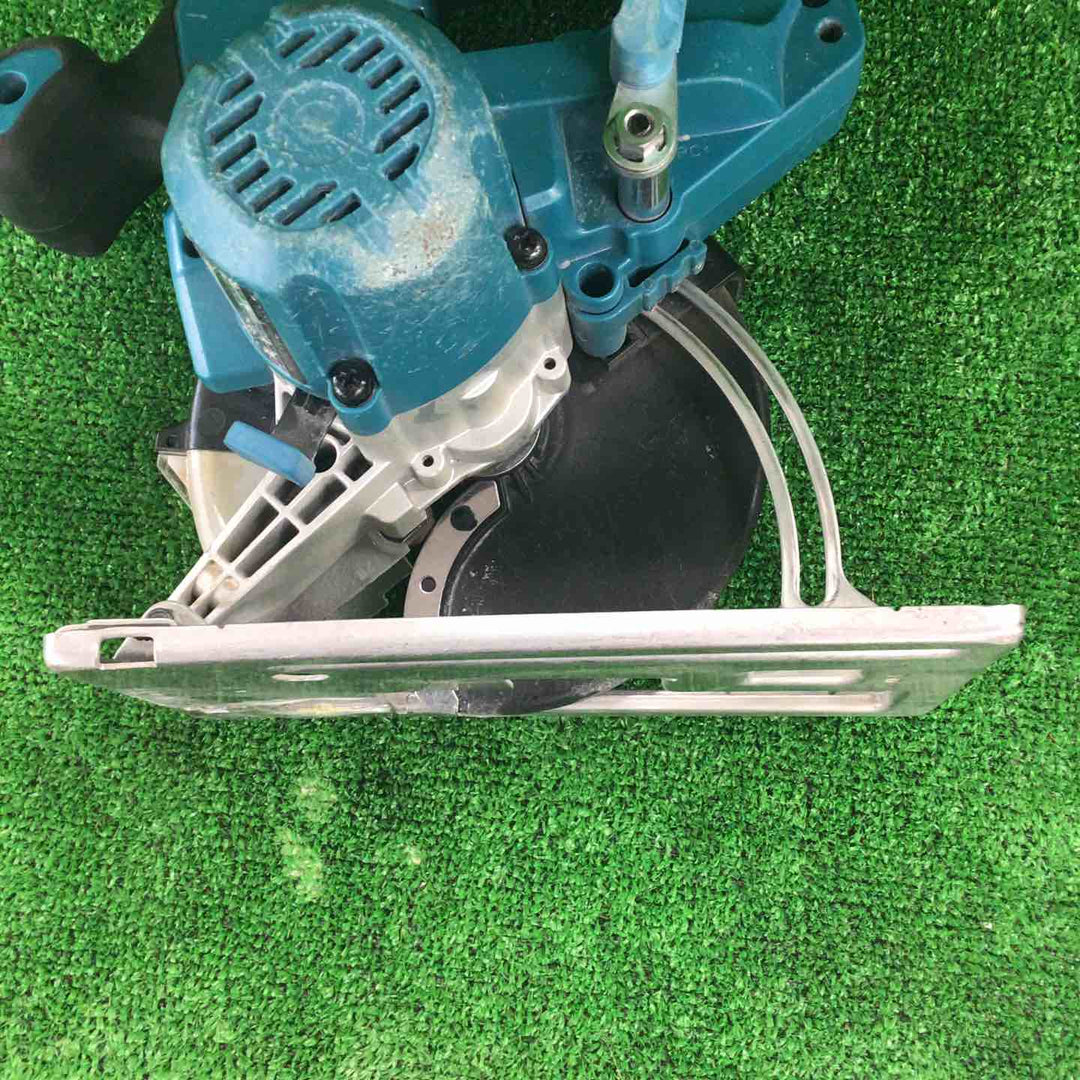 ★マキタ(makita) コードレスチップソーカッター CS551DZ【川崎店】