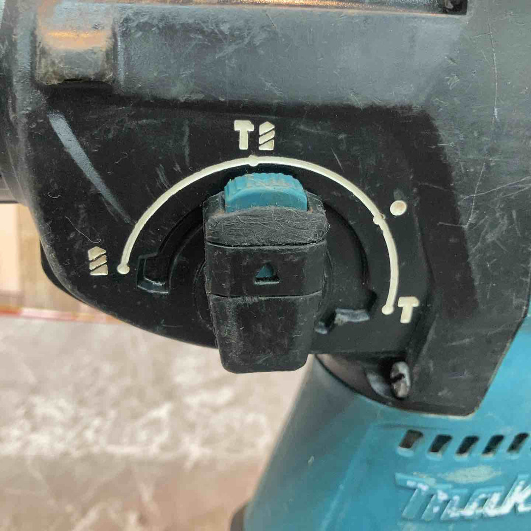 ◇マキタ　充電式ハンマドリル　HR244DZ【八潮店】