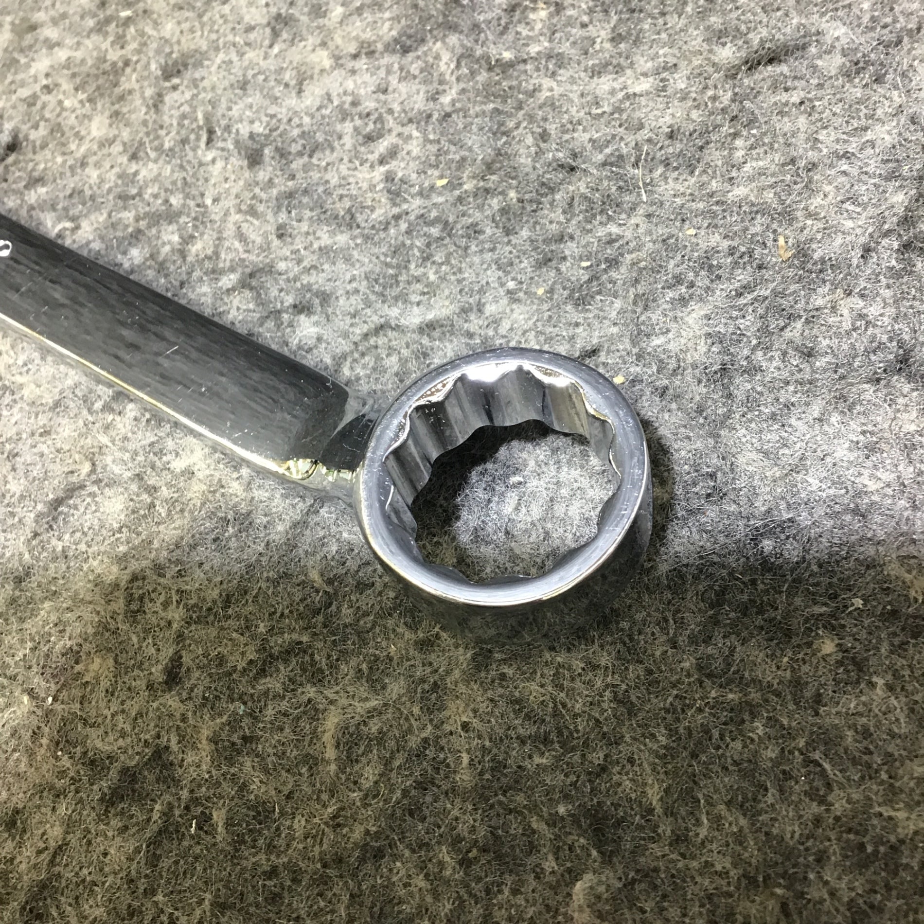 中古品】スナップオン(Snap-on) メガネレンチ XBM1922 旧ロゴ 中古品】スナップオン(Snap-on) メガネレンチ XBM1922 旧ロゴ