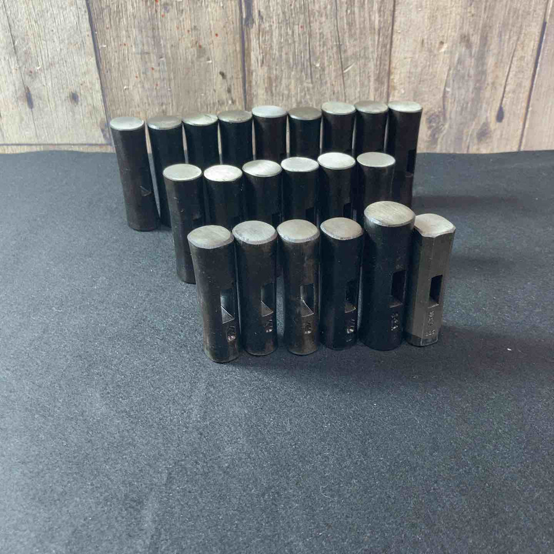 【未使用(店頭展示品)】玄翁(玄能)21本まとめ かね弘・喜夫作など 総重量5.47Kg【東大和店】