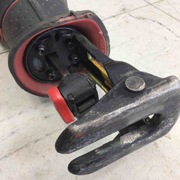 【中古品】 ボッシュ/BOSCH セーバーソー GSA900 【鴻巣店】