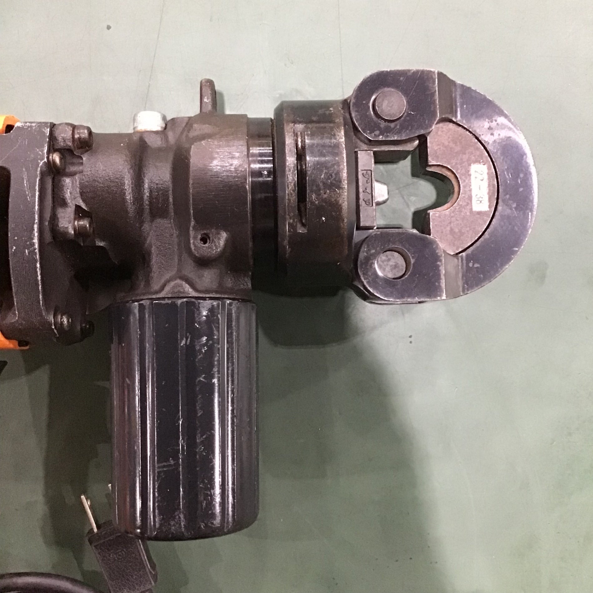 d.i.a - 電動油圧式圧着工具 ダイアHPN-200RN DAIA 充電式油圧圧着工具 HPN-200Rの中古 中古B使用感あり