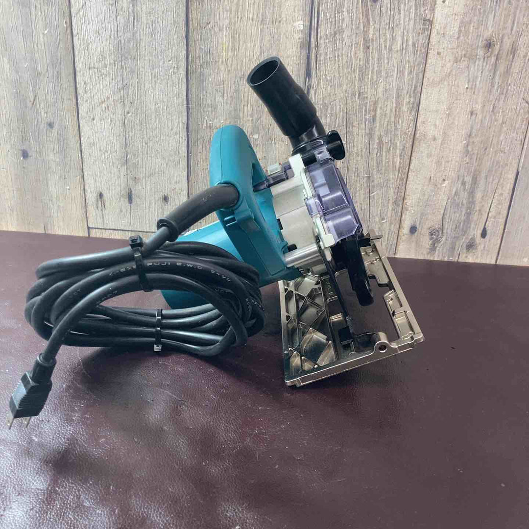 【中古品】マキタ(makita) 125mm防じん丸のこ 5055FKB【東大和店】