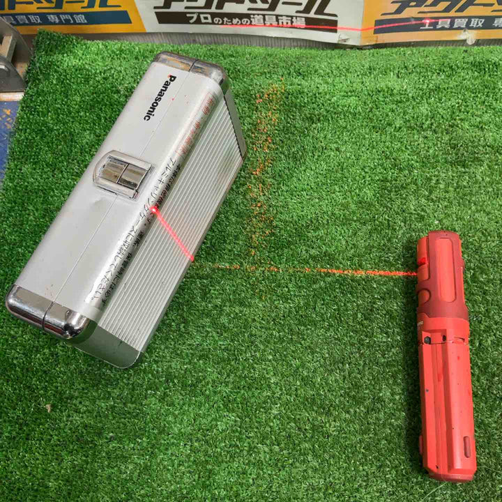 ◇パナソニック(Panasonic) レーザー墨出し器 墨出し名人 BTL1100R【草加店】