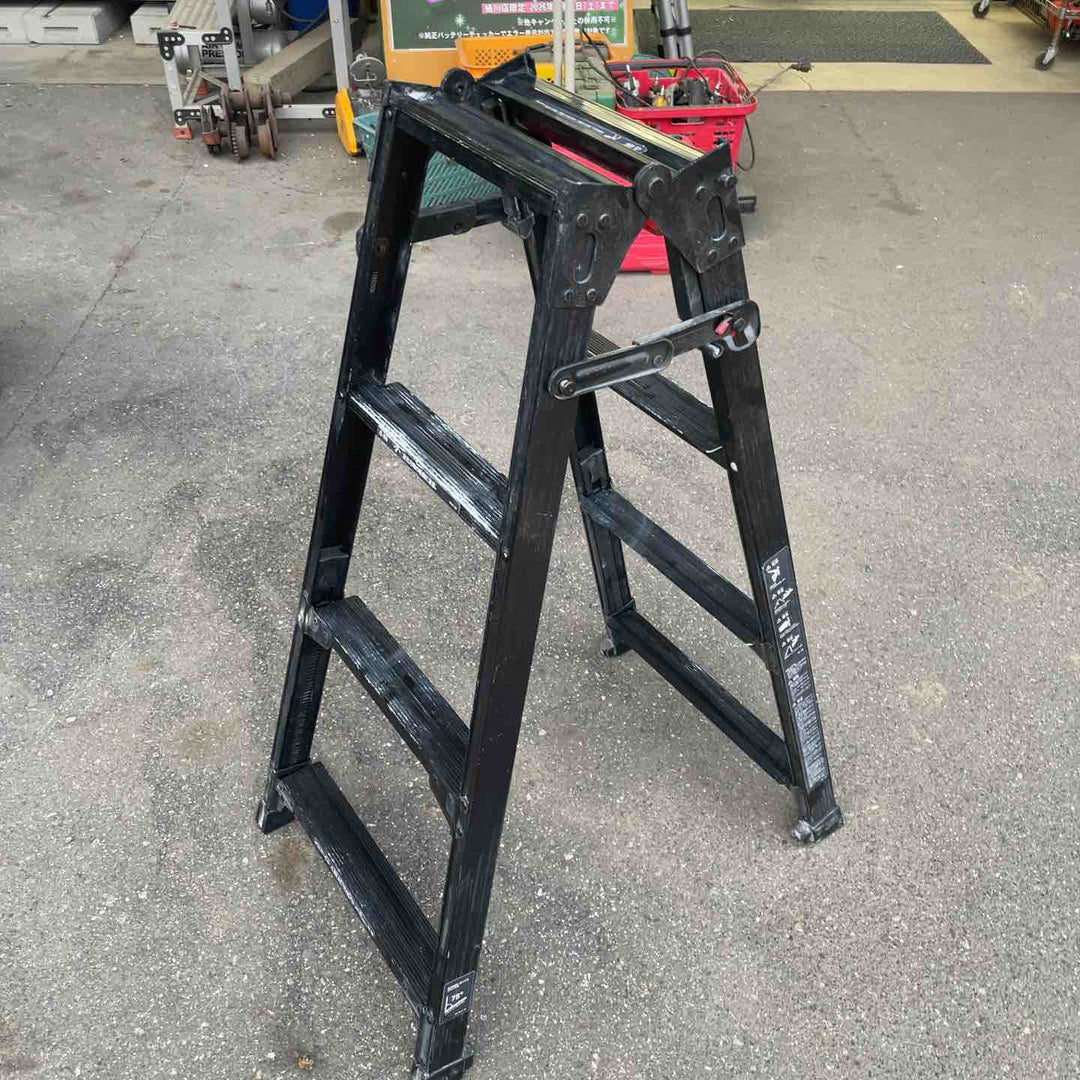 【店頭受取り限定】長谷川工業 伸縮式はしご兼用脚立RYZB-12A【桶川店】