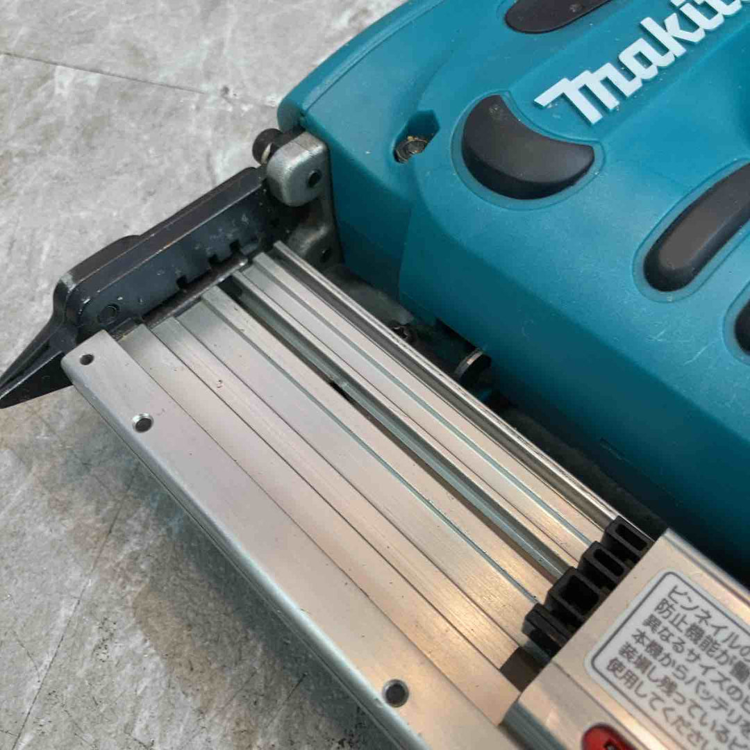【中古品】マキタ makita 14.4V コードレスピンネイラ PT350DZK 本体のみ【八潮店】