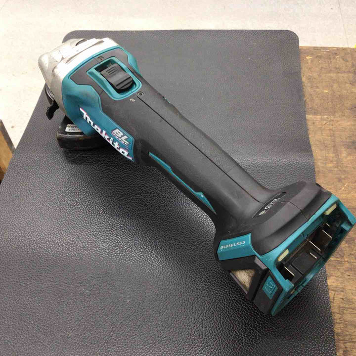 ☆マキタ(makita) 100mmコードレスディスクグラインダ GA404DZN (GA404DN)【八潮店】