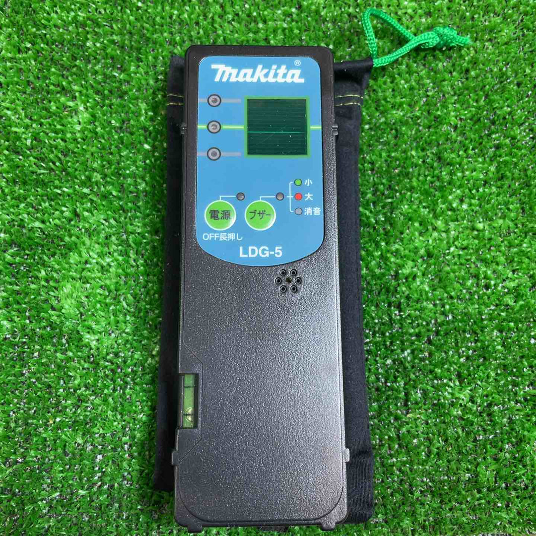 マキタ(makita) 充電式屋内・屋外兼用グリーンレーザー墨出し器 SK10GD【桶川店】