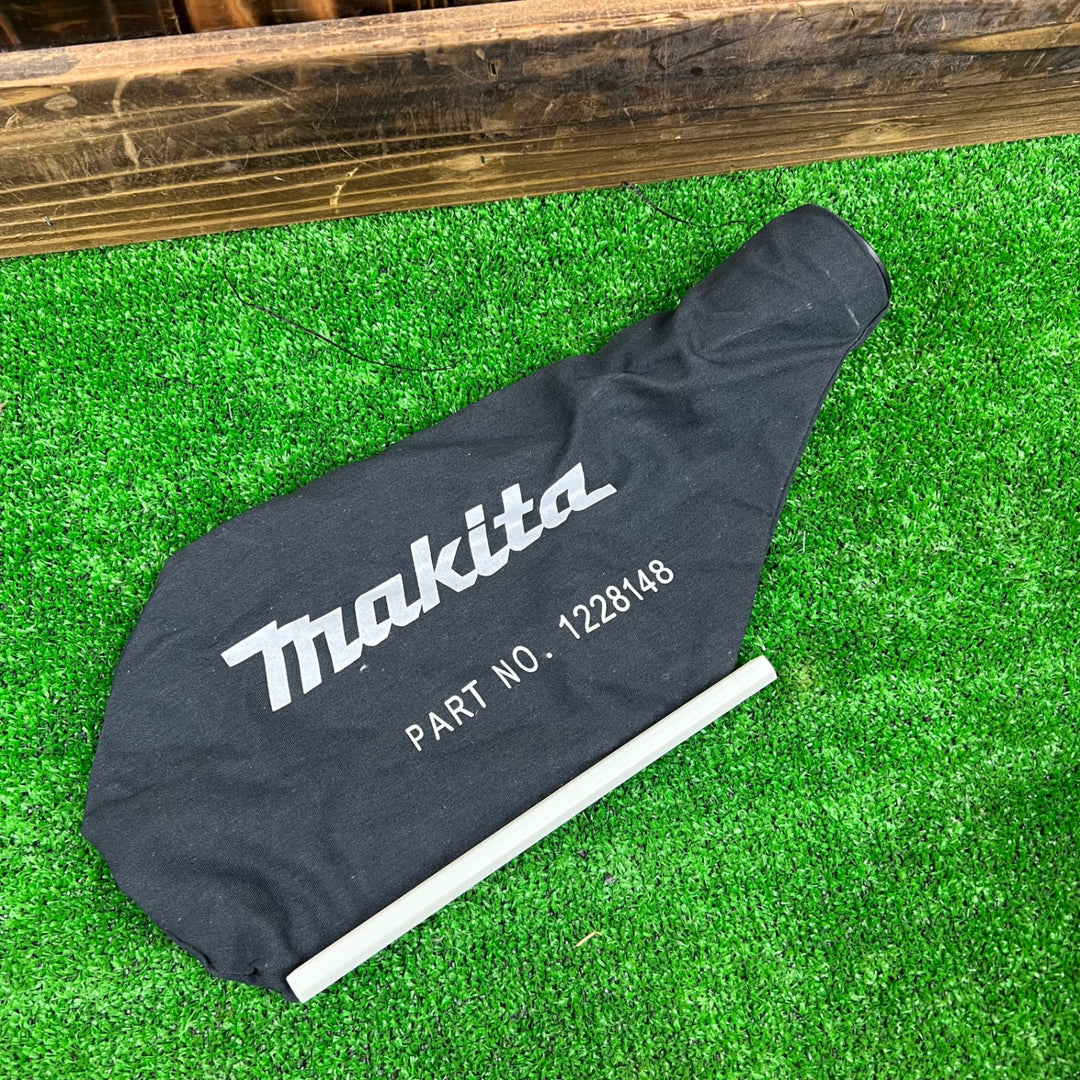 ☆マキタ(makita) コードレスブロワ UB142DZ【桶川店】