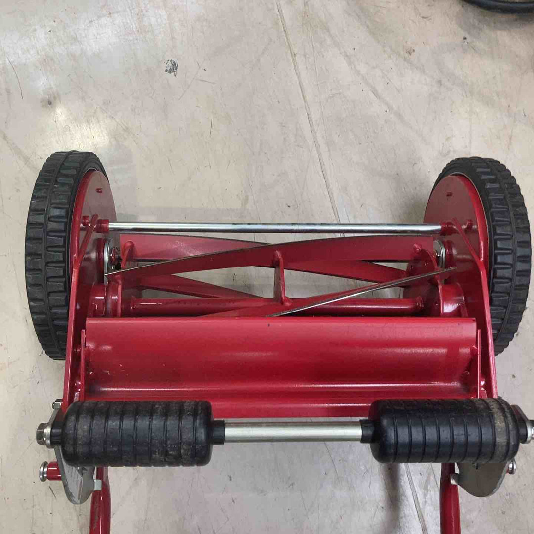 【店頭受取り限定】バロネス 手動芝刈機 LM4D【町田店】