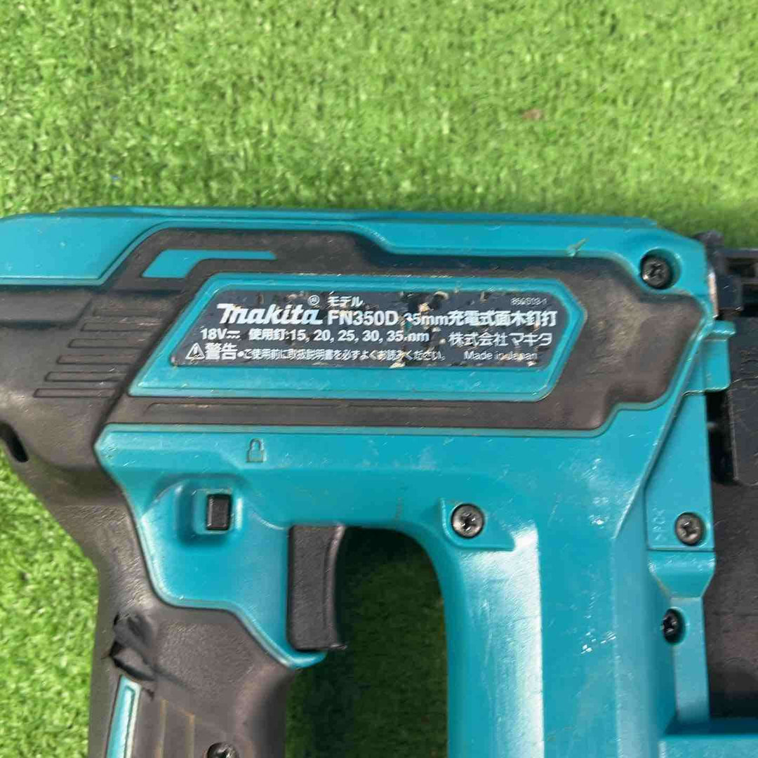 ◇マキタ 充電式35mm面木釘打ち機 FN350DZ【岩槻店】
