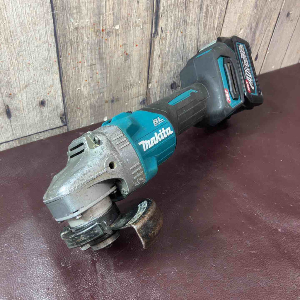 【中古品】マキタ(makita) 100mmコードレスディスクグラインダ GA001GZ バッテリー付属【東大和店】 中古品】 マキタ(makita) 100mmコードレスディスクグラインダ GA001GZ