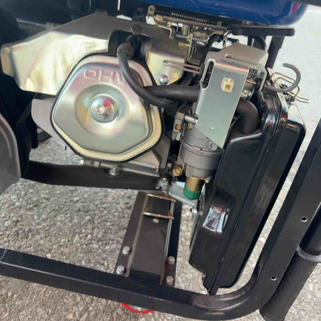 【店頭受取り限定】88ハウス エンジン発電機 ITO-7000W【草加店】