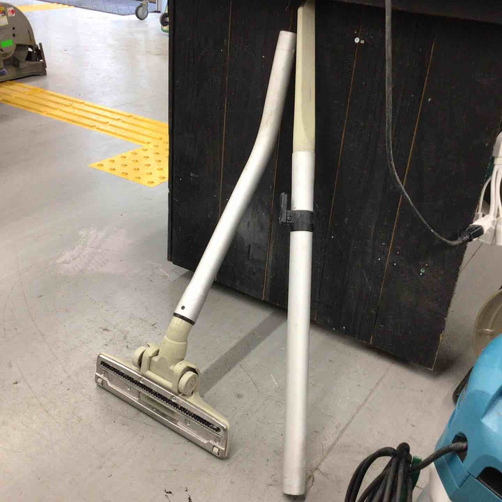 ★マキタ(makita) 集じん機 乾湿両用 VC0820【戸田店】